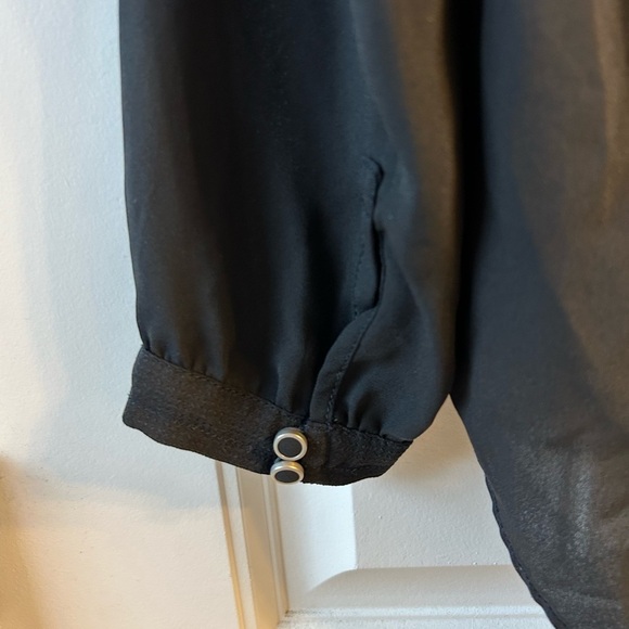 Anthropologie HD in Paris top - Picture 9 of 9